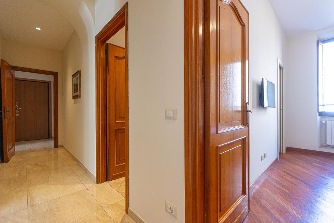 Vatican Museum By Rental In Рим Экстерьер фото