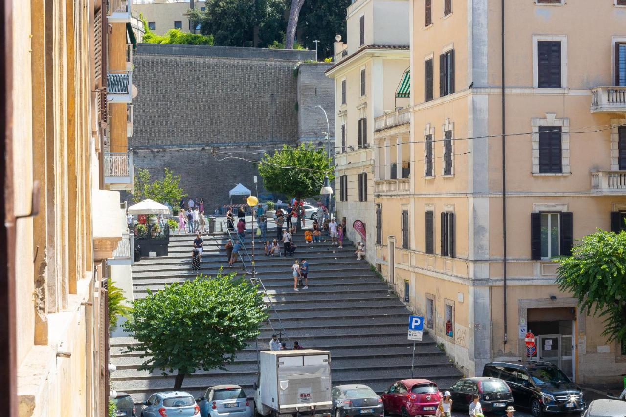 Vatican Museum By Rental In Рим Экстерьер фото